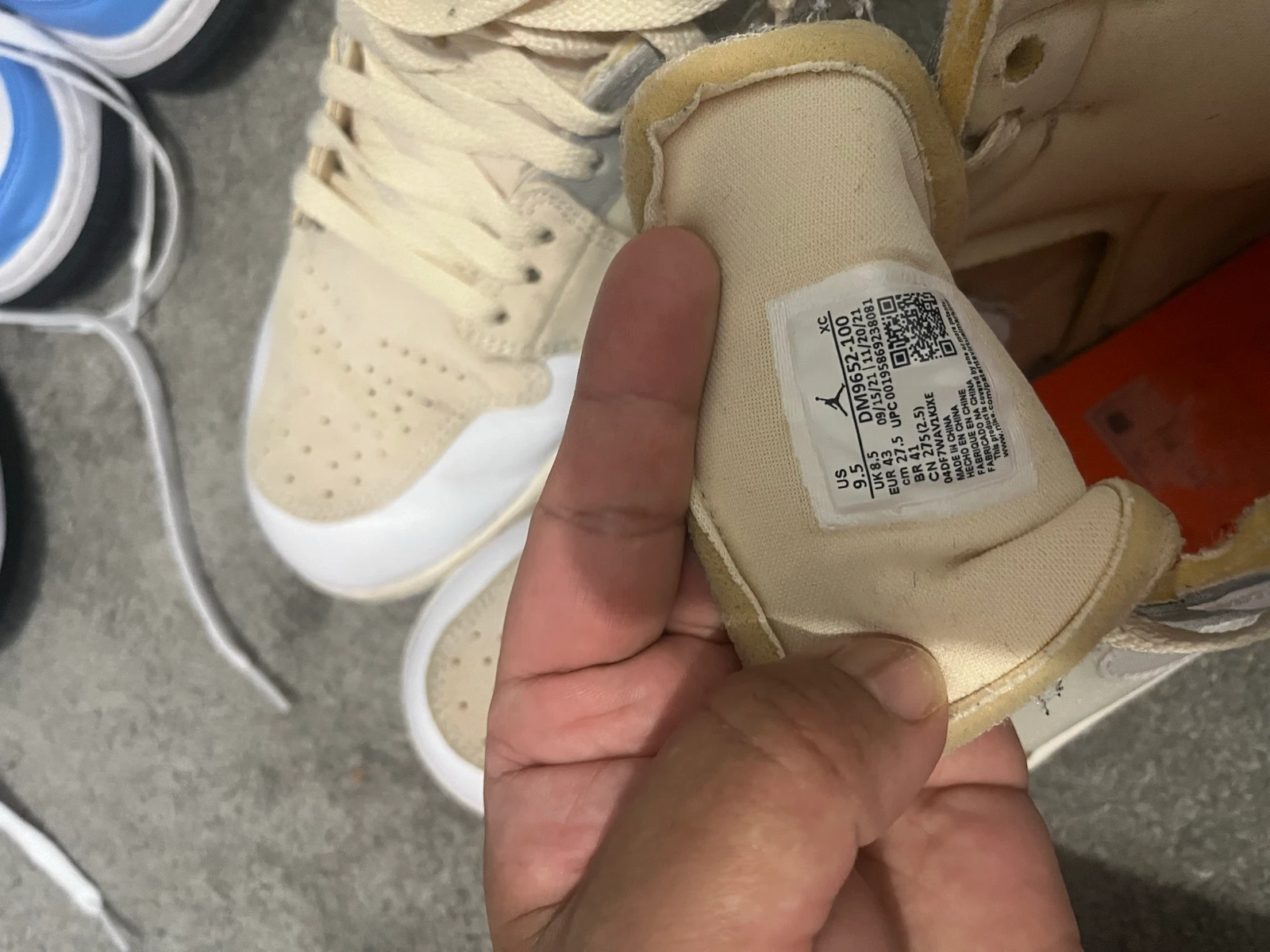 Nike Air Jordan 1 High Switch Light Bone EU 43 – photo 5